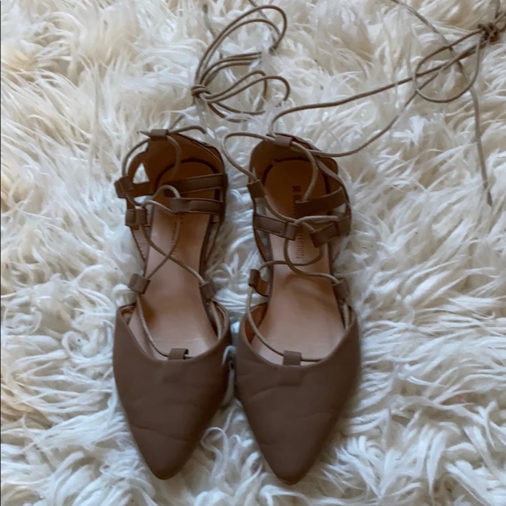 Nude lace up pointy toe flat